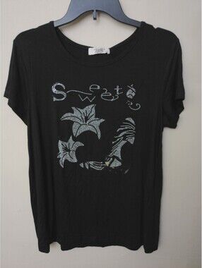 NWT Julia T Shirt Womens Black‎ Y2k Inspired Rhinestone Graphic Floral Tee S M